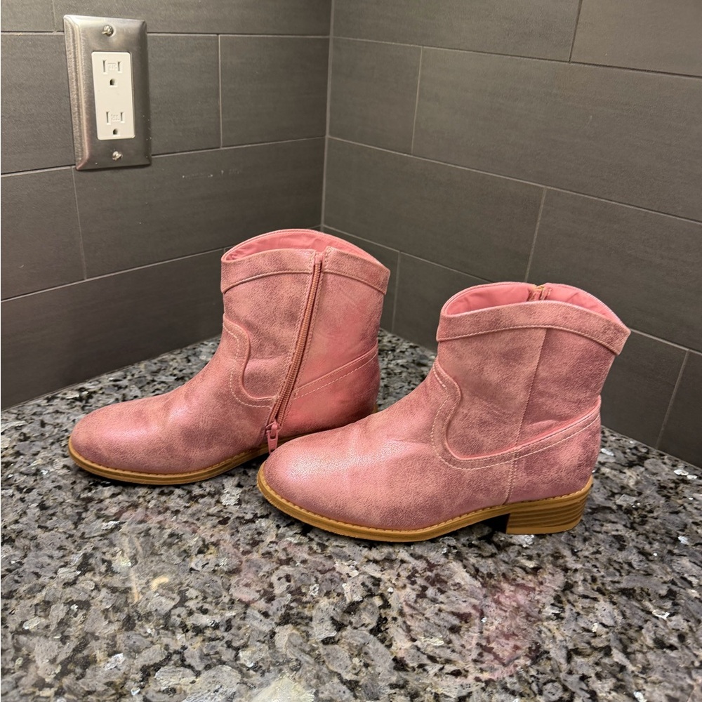 Kids Pink Suede Western Booties